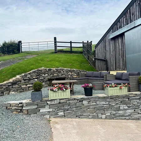 The District Bunkbarn, Ings Holiday home